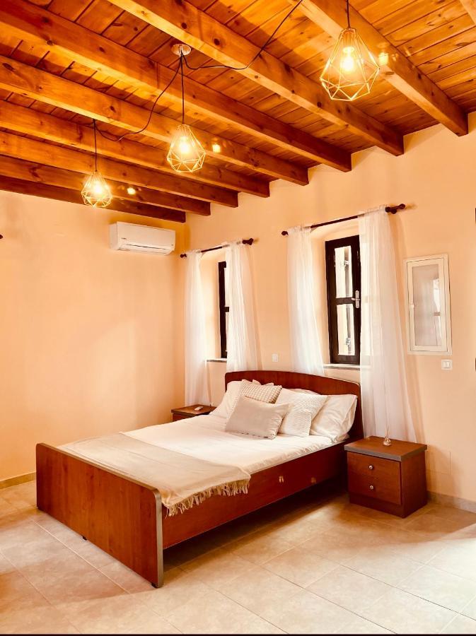 Pavlos House Symi Exterior foto